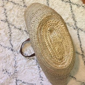 Vintage Bags - Vintage Straw Woven French Market Basket Vintage Bags - Vintage Straw Woven French Market Basket